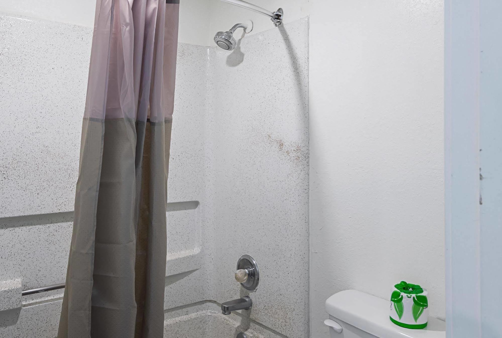 Motel 6-Blue Springs, Mo מראה חיצוני תמונה